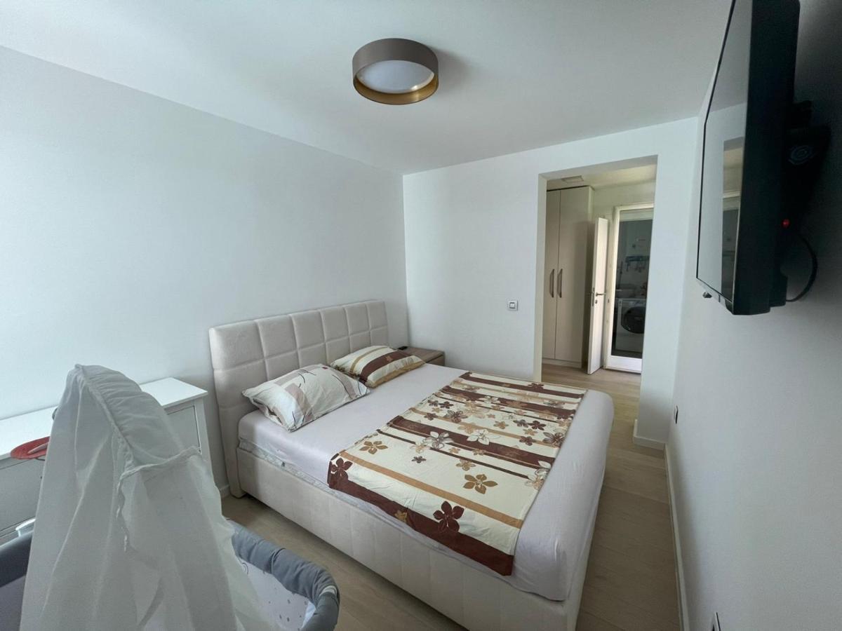 Apartment Center A
