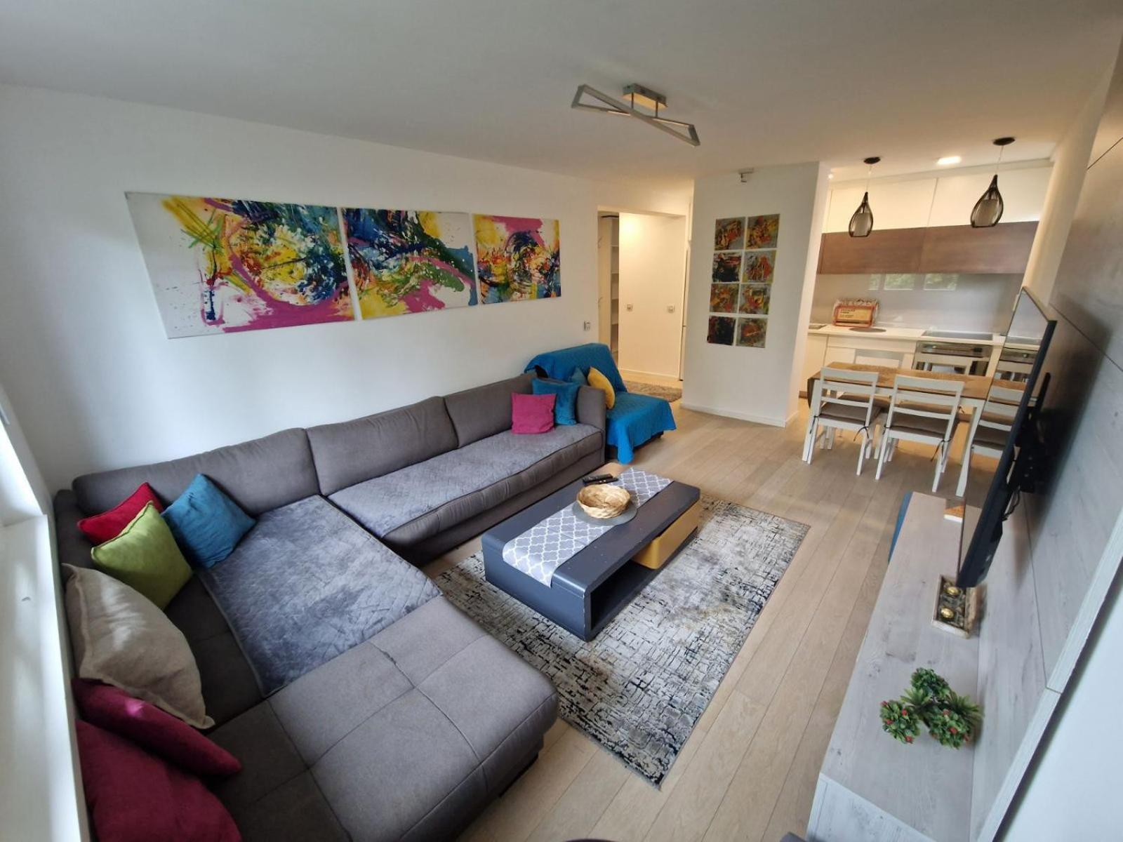 Center A Apartment *